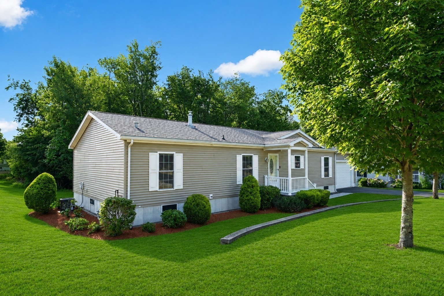 2 Leslie Court Property Photo 32