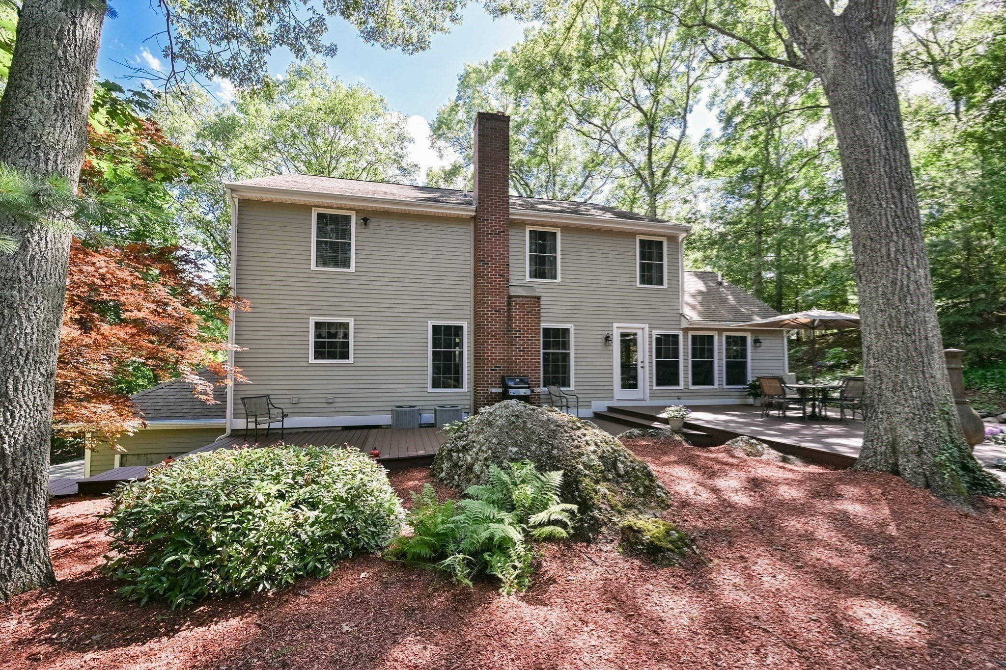 2 Rock Road Property Photo 5