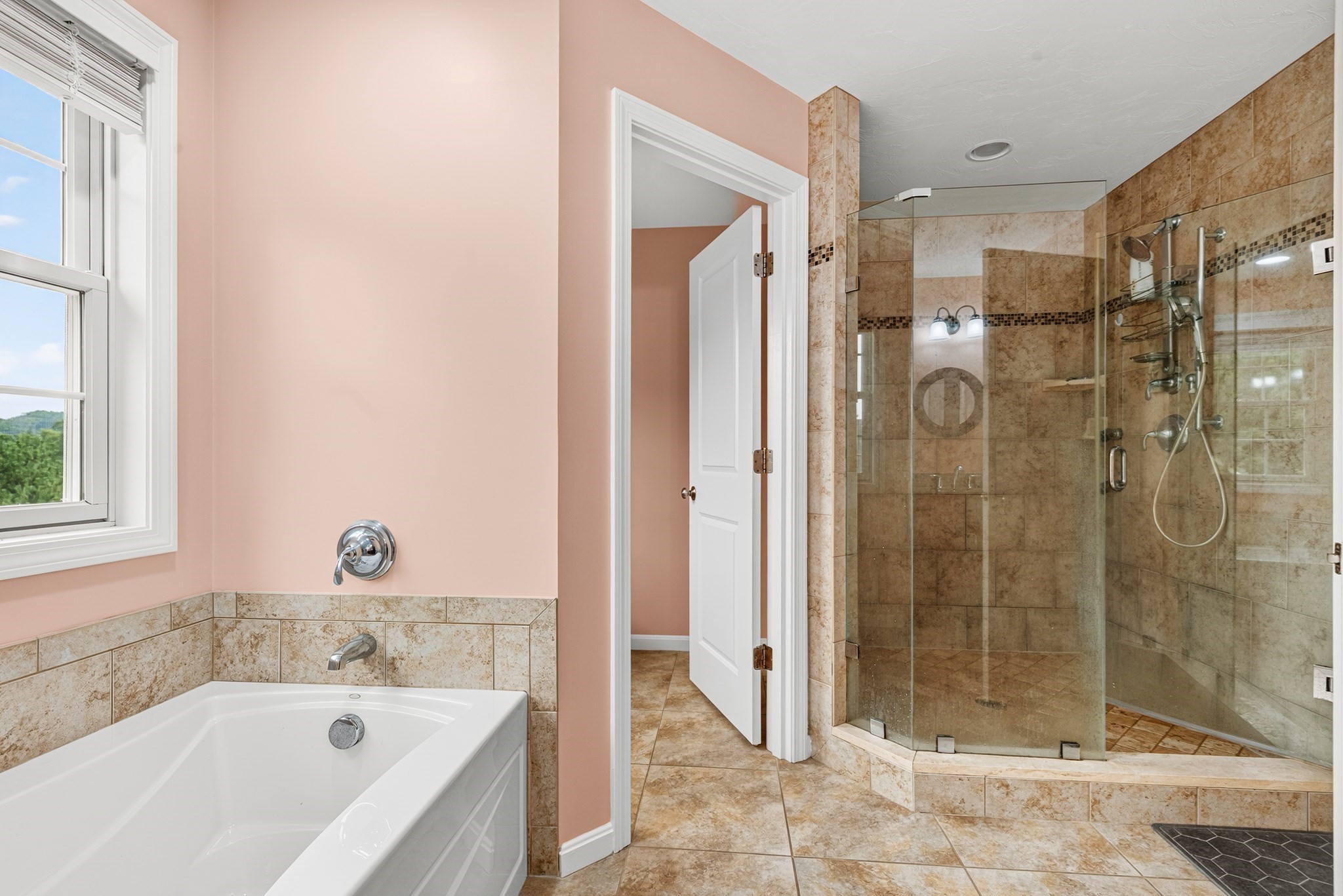 14 Longbrook Dr Property Photo 25