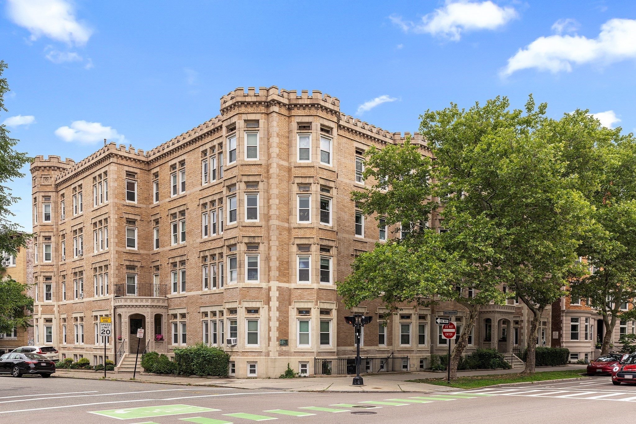 1834 Beacon St # B1 Property Photo 1
