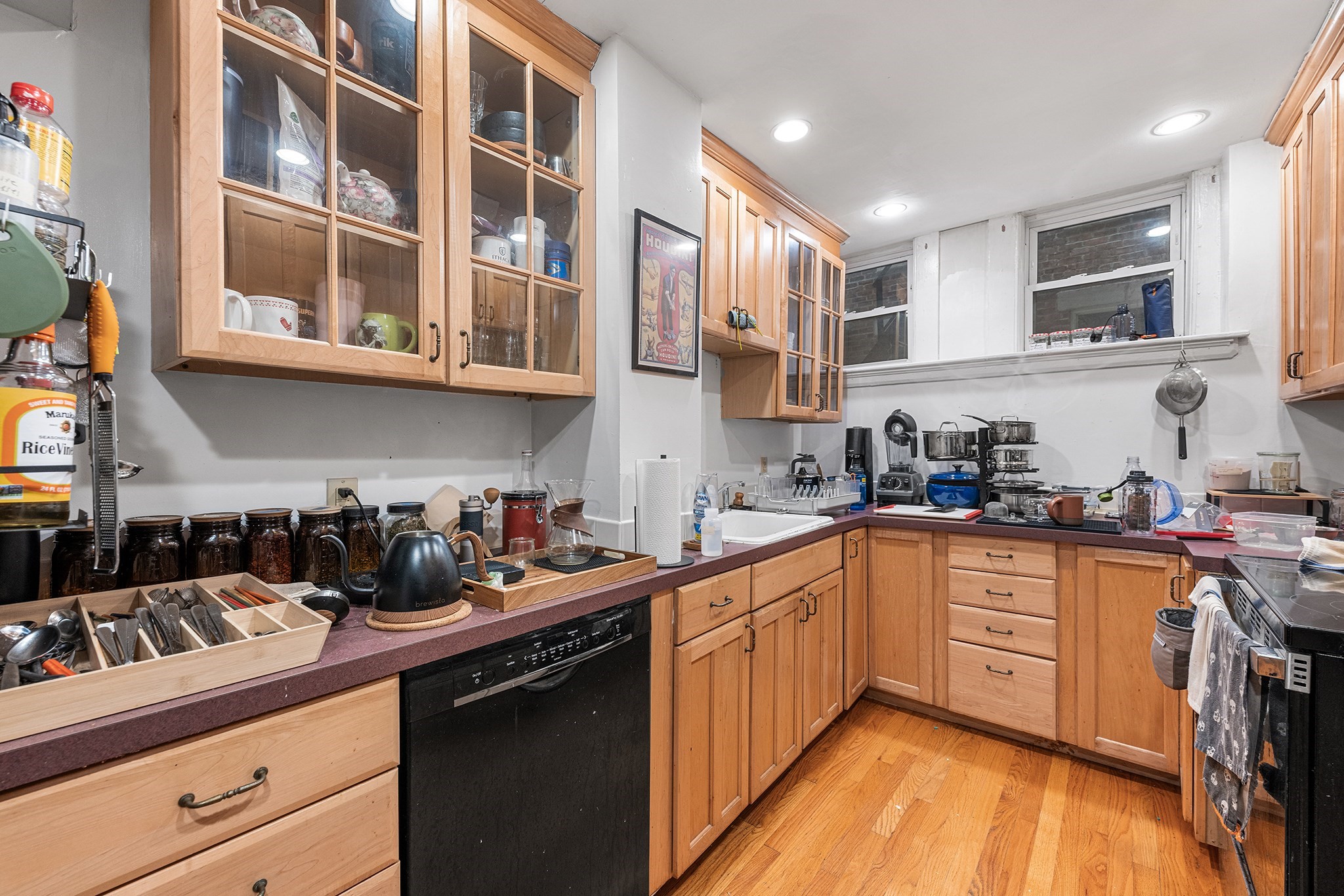 1834 Beacon St # B1 Property Photo 6