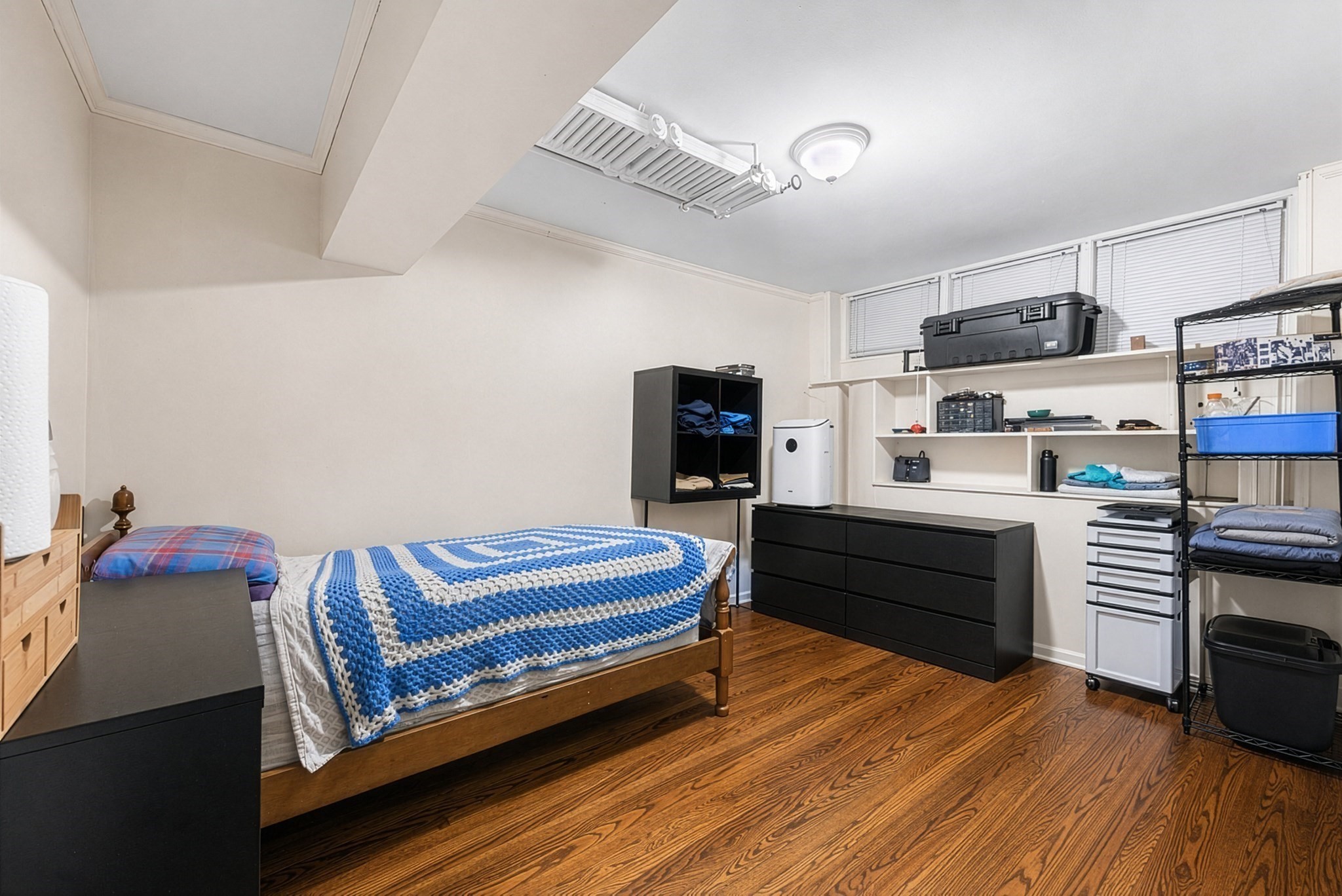 1834 Beacon St # B1 Property Photo 9