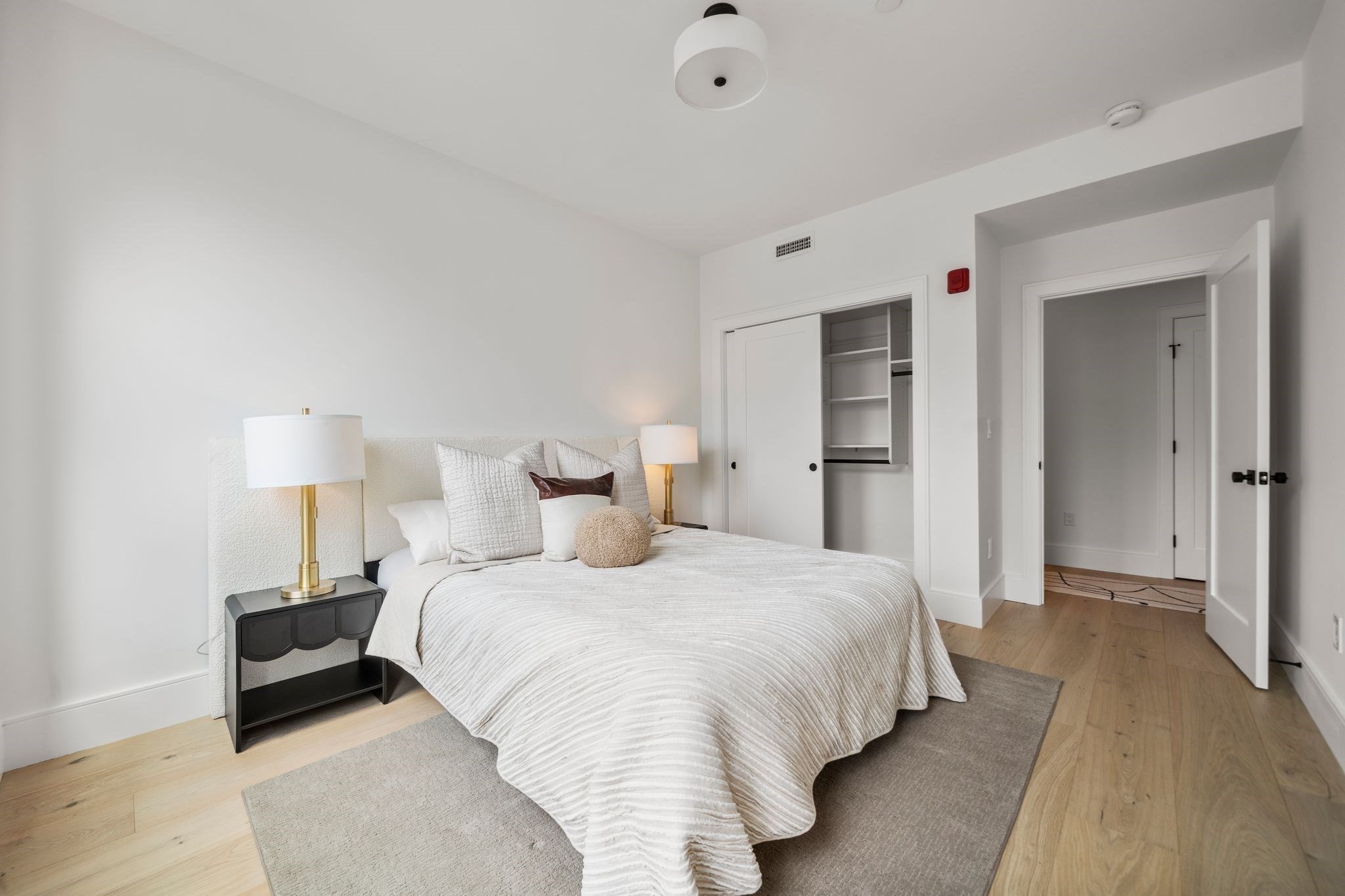 136 West 8th # 3 Property Photo 17