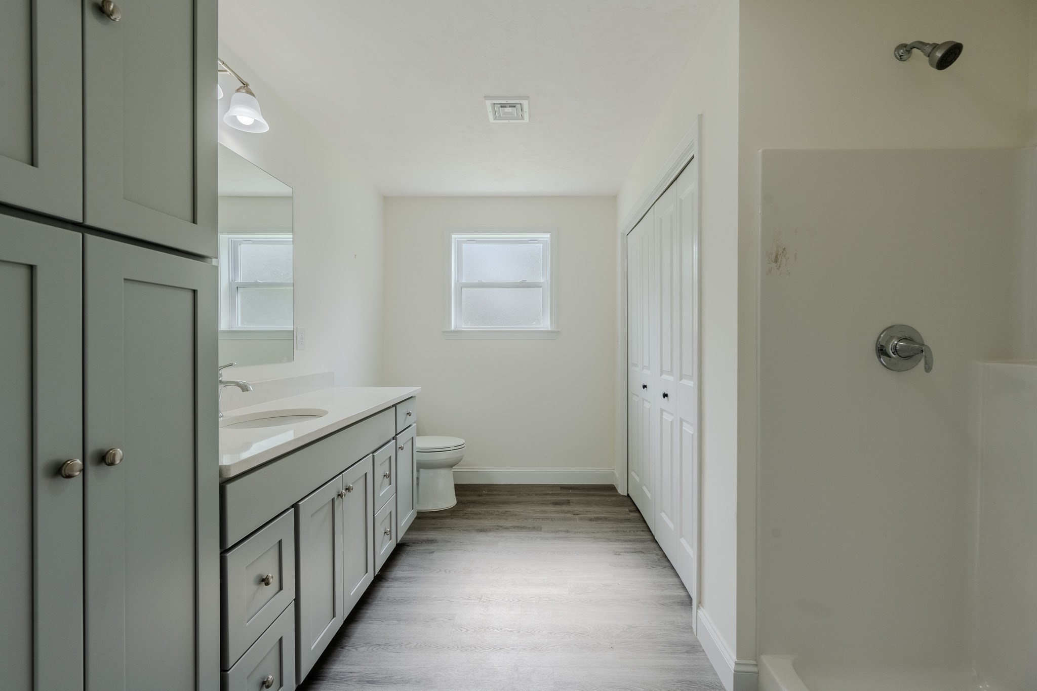 109 Navy Yard Rd Property Photo 15