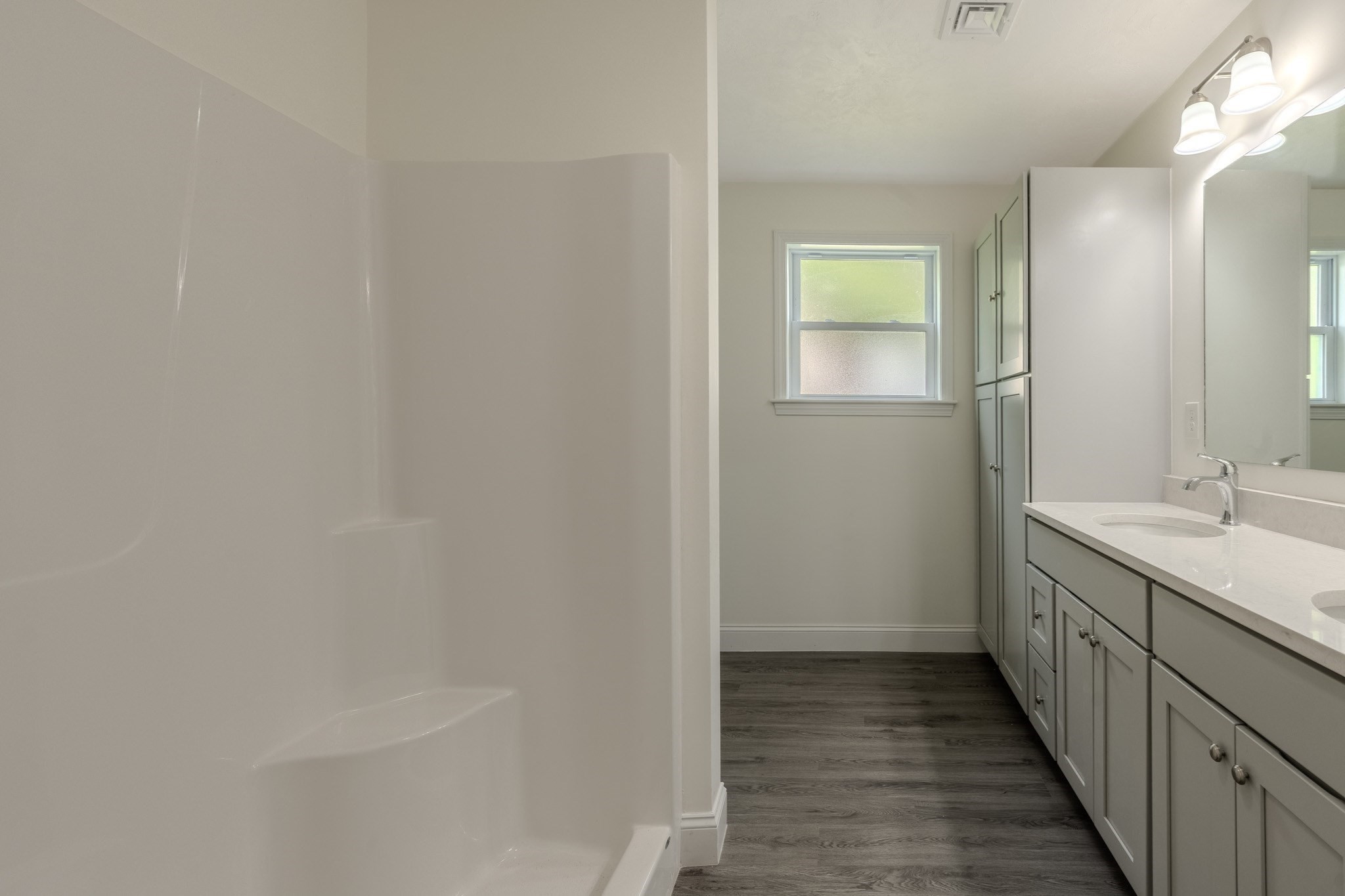 109 Navy Yard Rd Property Photo 16