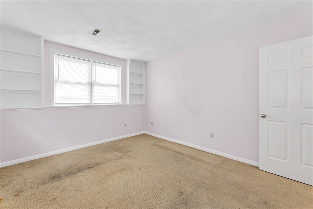 15 Marion Street # D Property Photo 7