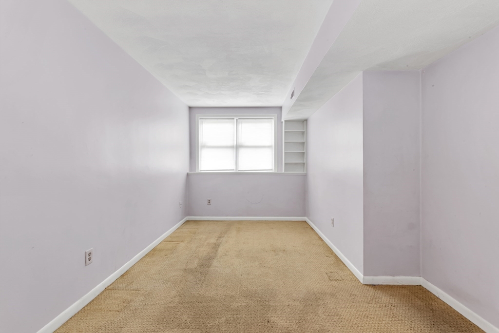 15 Marion Street # D Property Photo 11