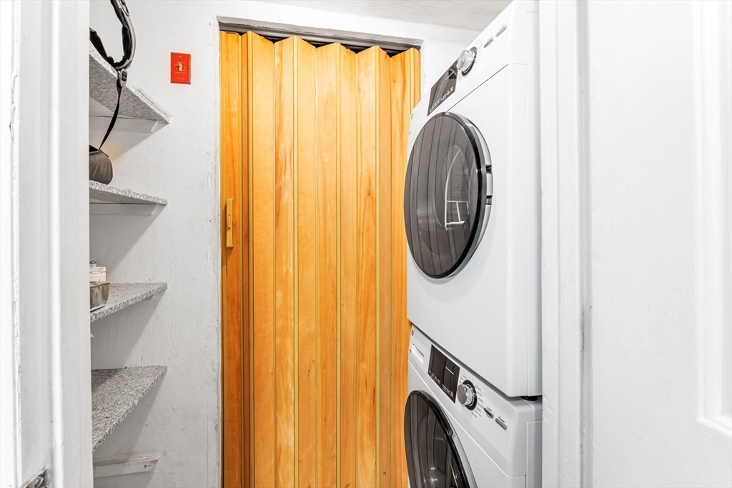 15 Marion Street # D Property Photo 13