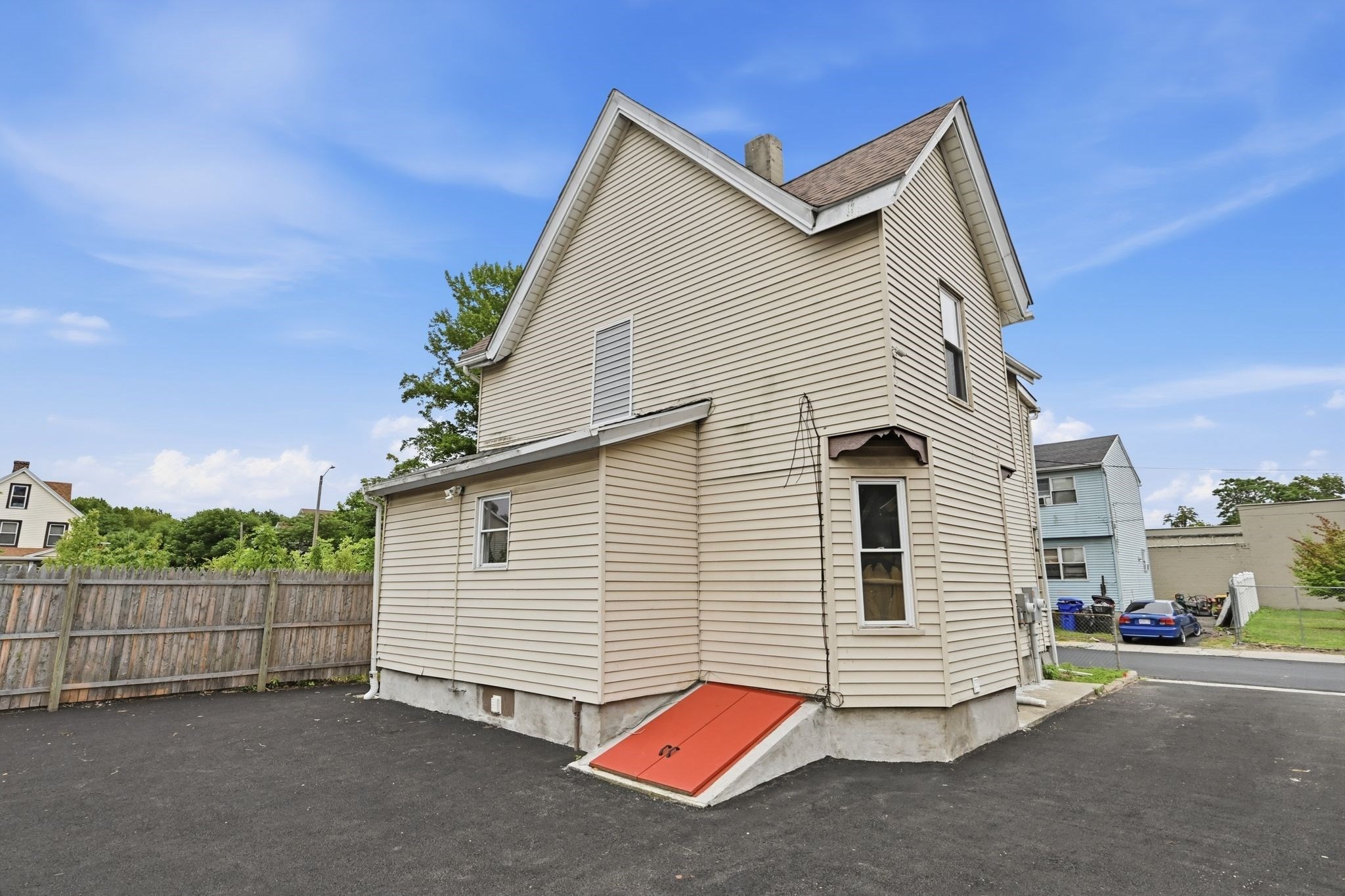 52 Lebanon St Property Photo 38