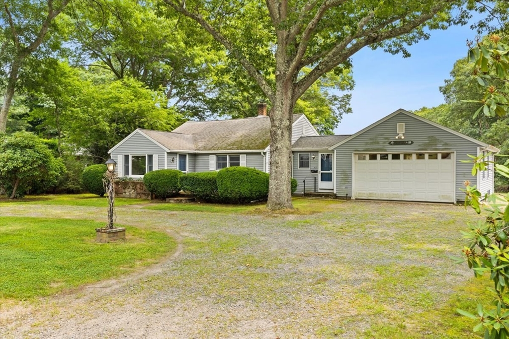 435 Sandwich Rd Property Photo 5