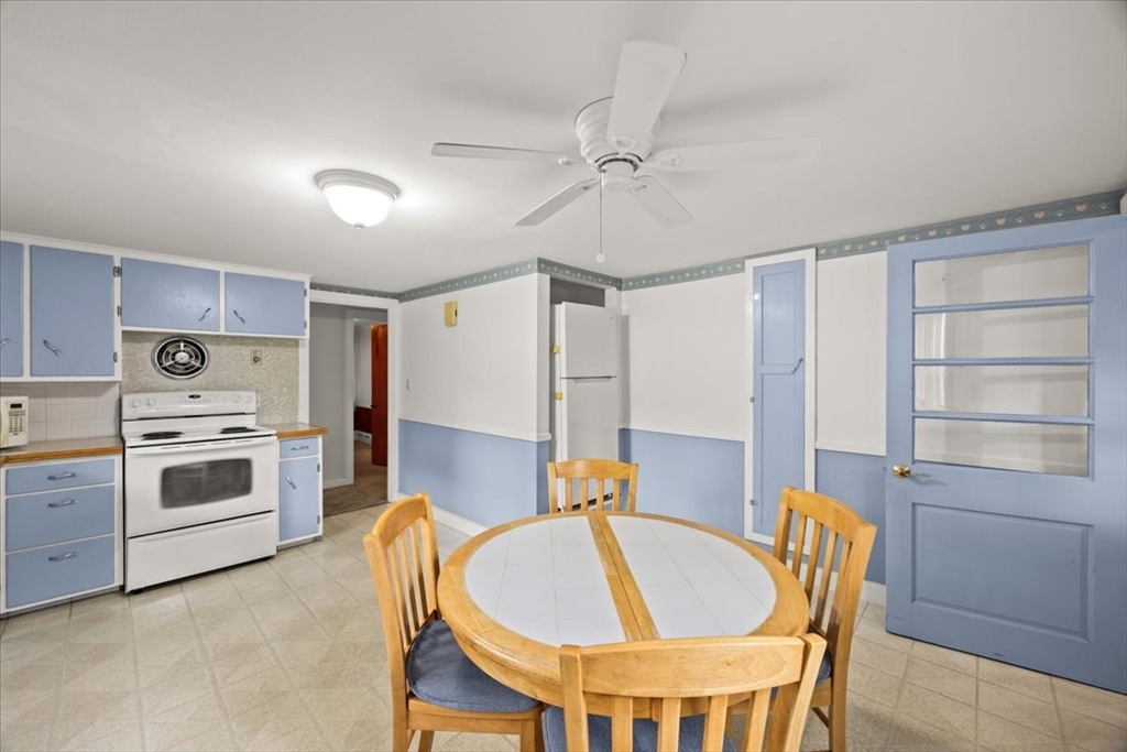 435 Sandwich Rd Property Photo 12