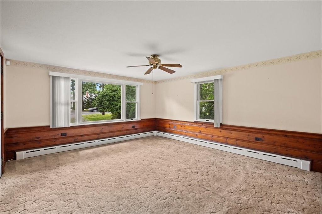 435 Sandwich Rd Property Photo 15