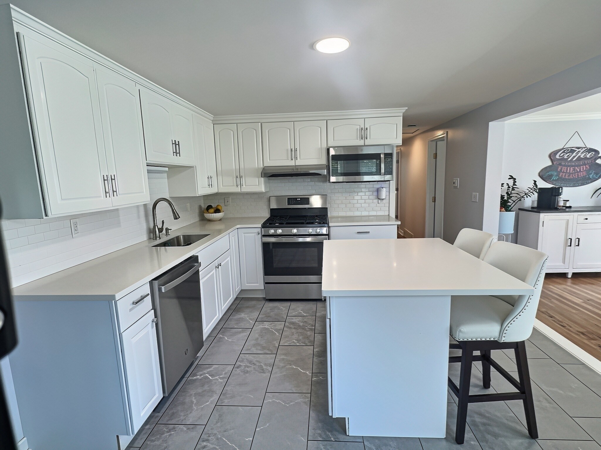 2 Mcfarlin Rd Property Photo 5