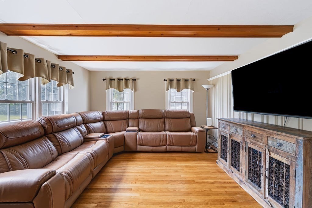 36 Myrtle Avenue Property Photo 11