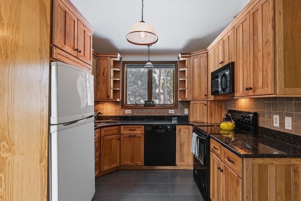 36 Myrtle Avenue Property Photo 20