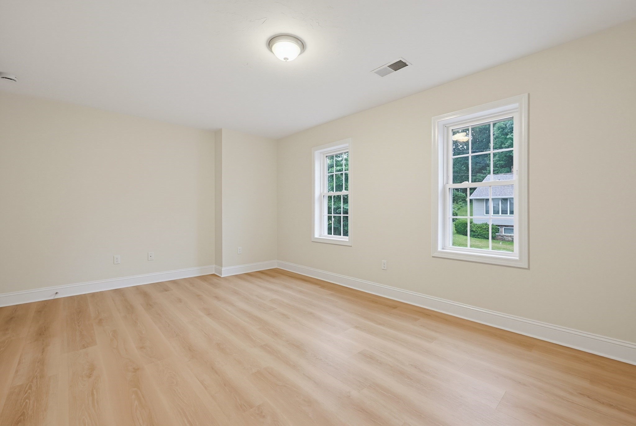 18 Bullard Ave Property Photo 23