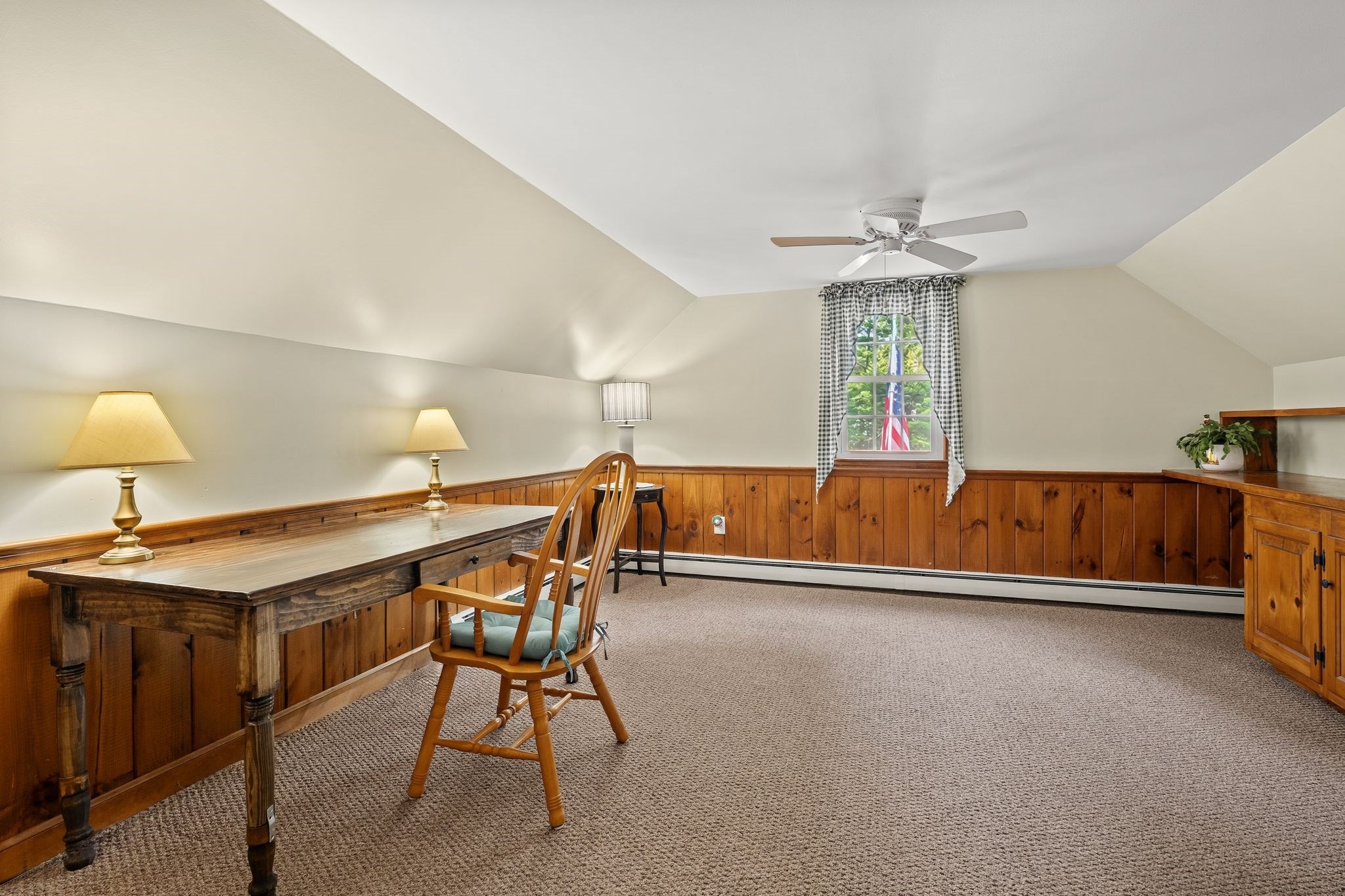526 Walnut St Property Photo 24