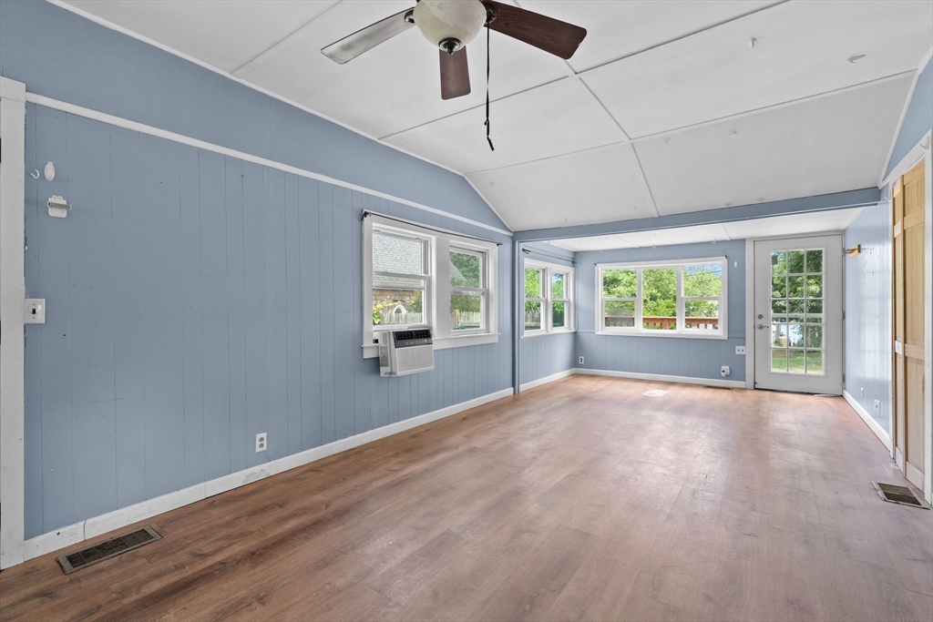 46 A Crystal Lake Drive Property Photo 7