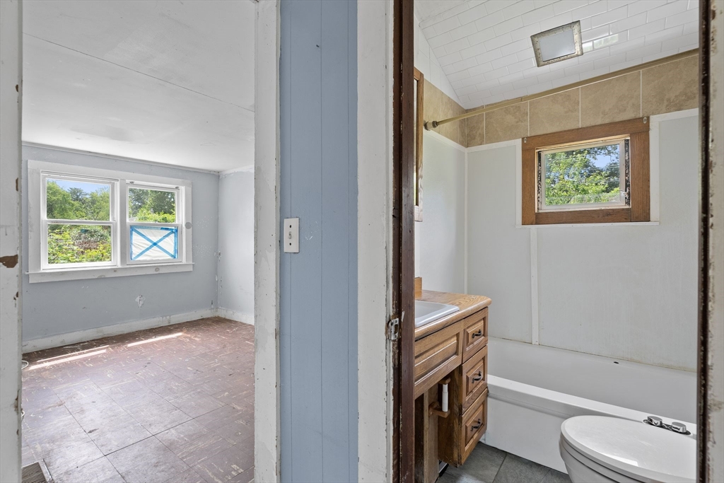 46 A Crystal Lake Drive Property Photo 14