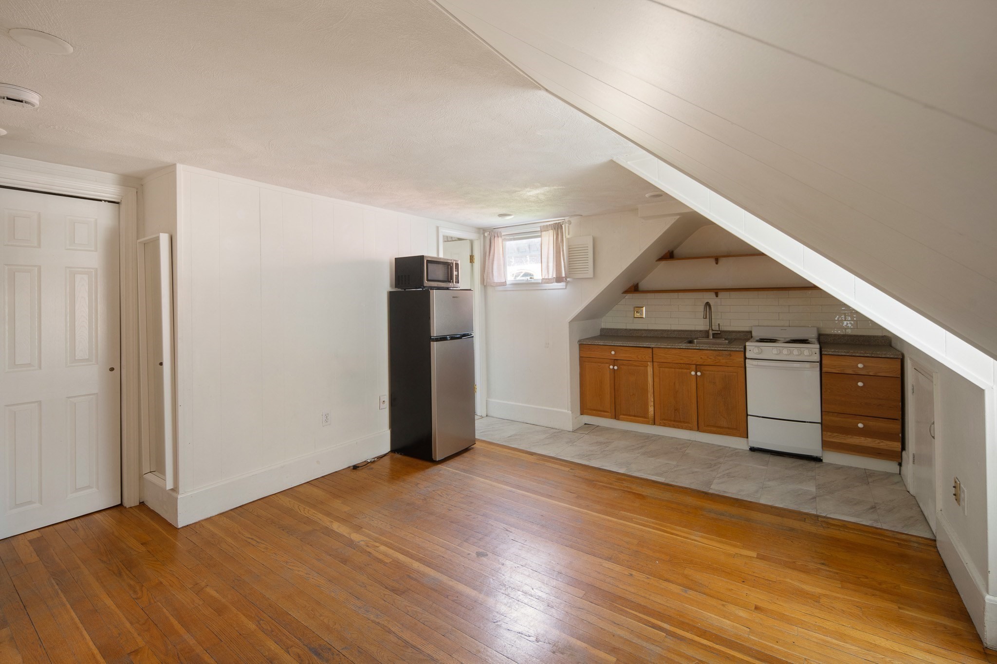 59 Hancock St # 14 Property Photo 4