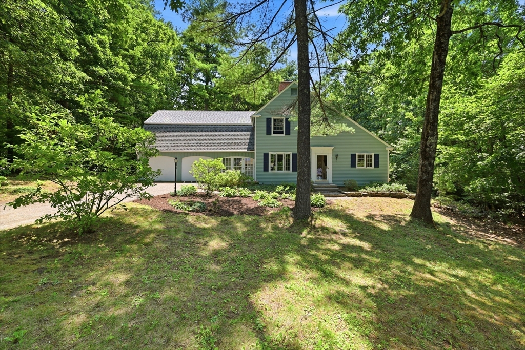 25 Echo Hill Rd Property Photo 1