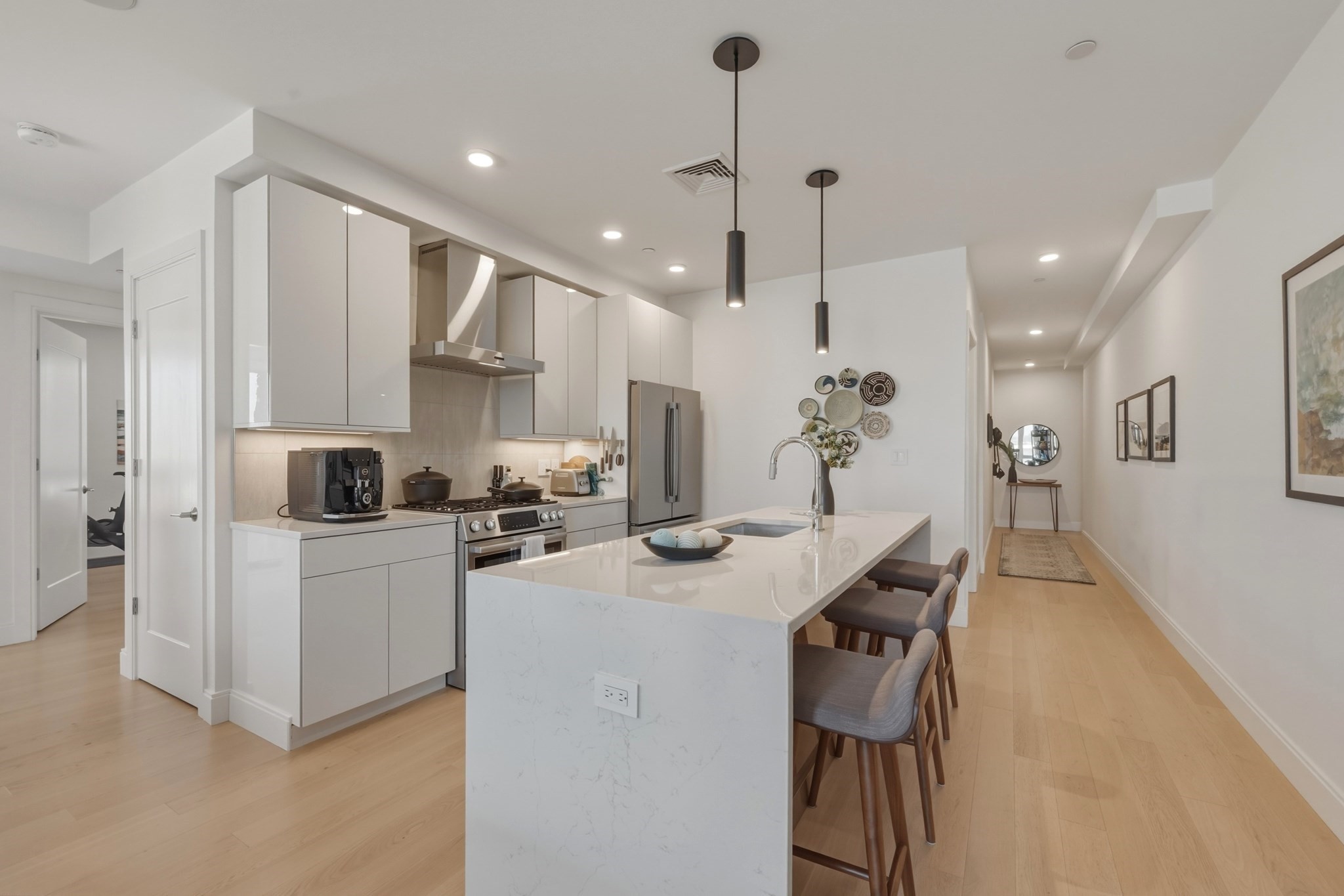 20 W 5th St # 3I Property Photo 1