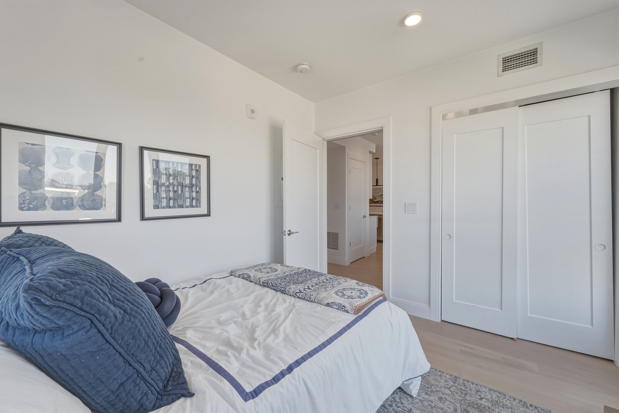 20 W 5th St # 3i Property Photo 16