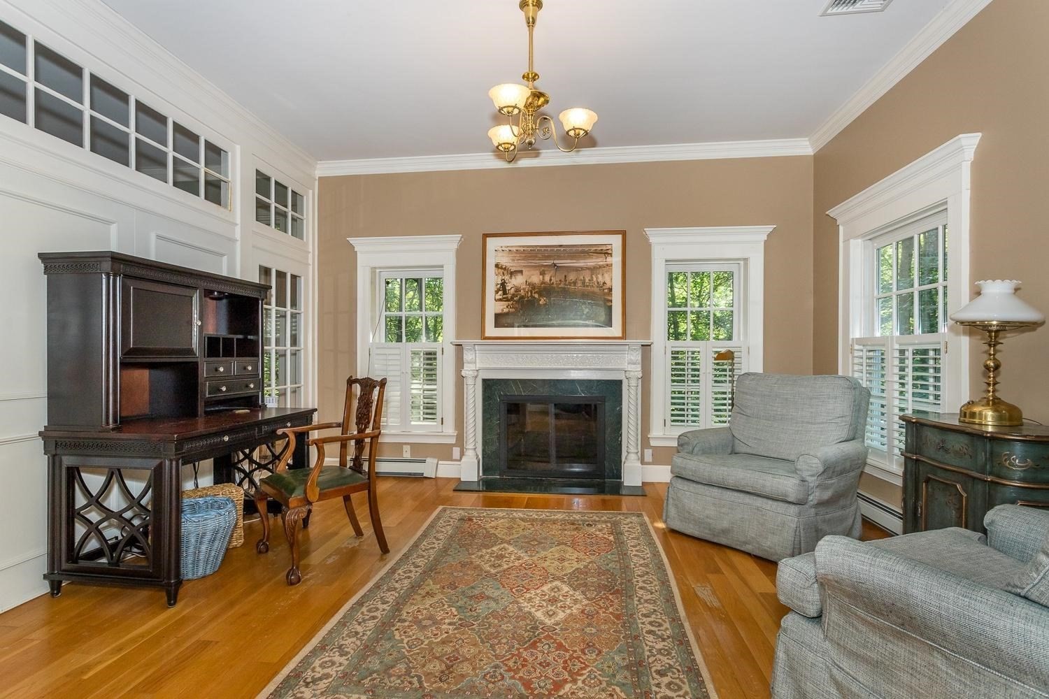 480 York Street Property Photo 17