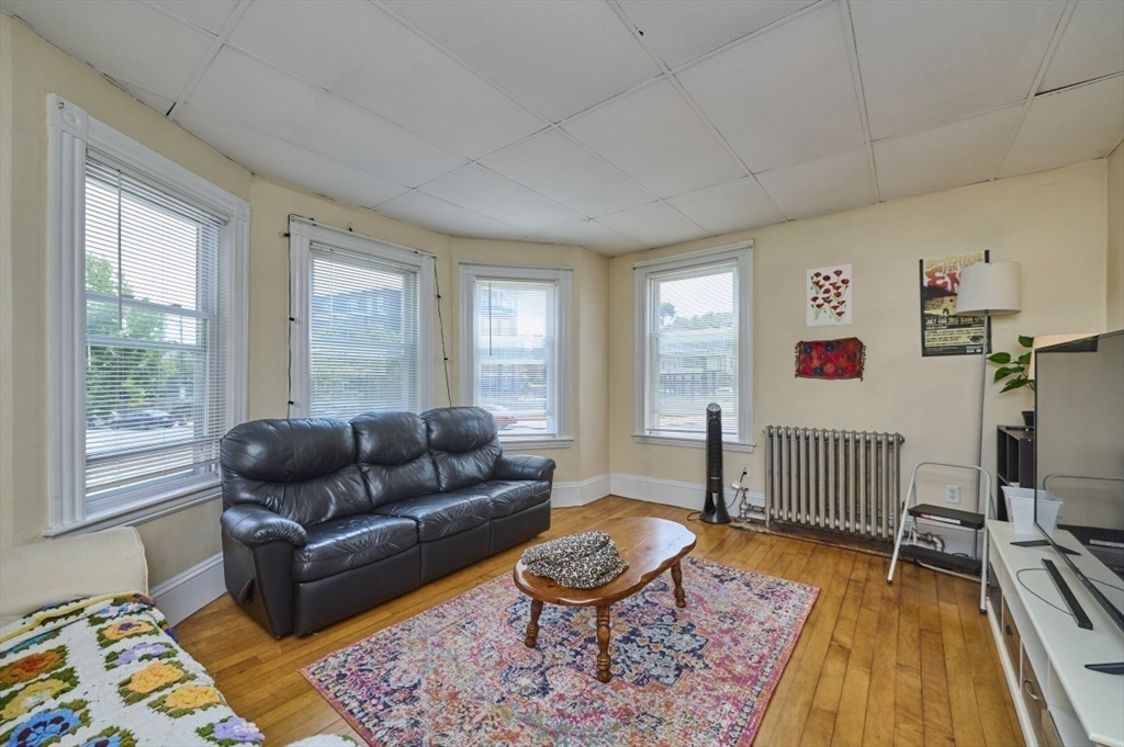 757 Somerville Ave Property Photo 15