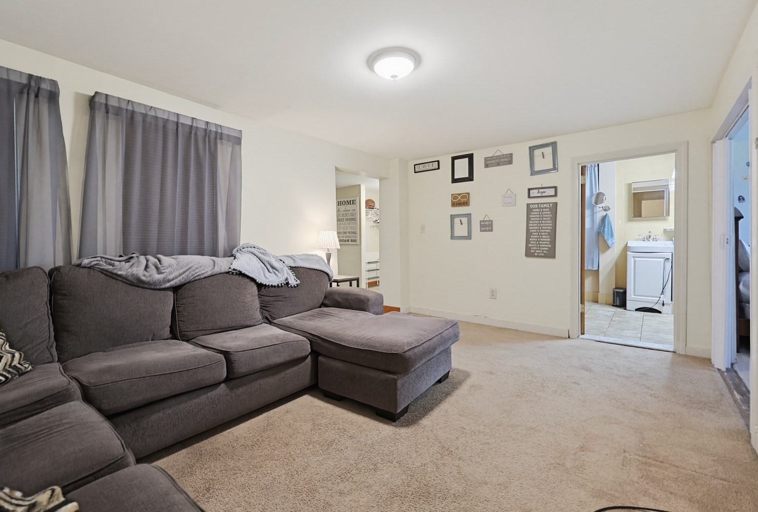 26 Water St Property Photo 14