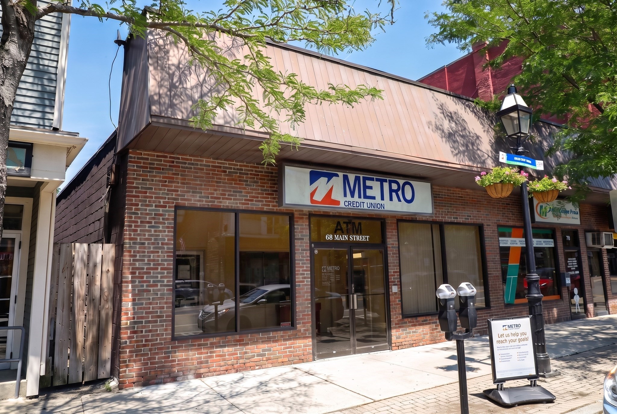 68 Main St Property Photo 3