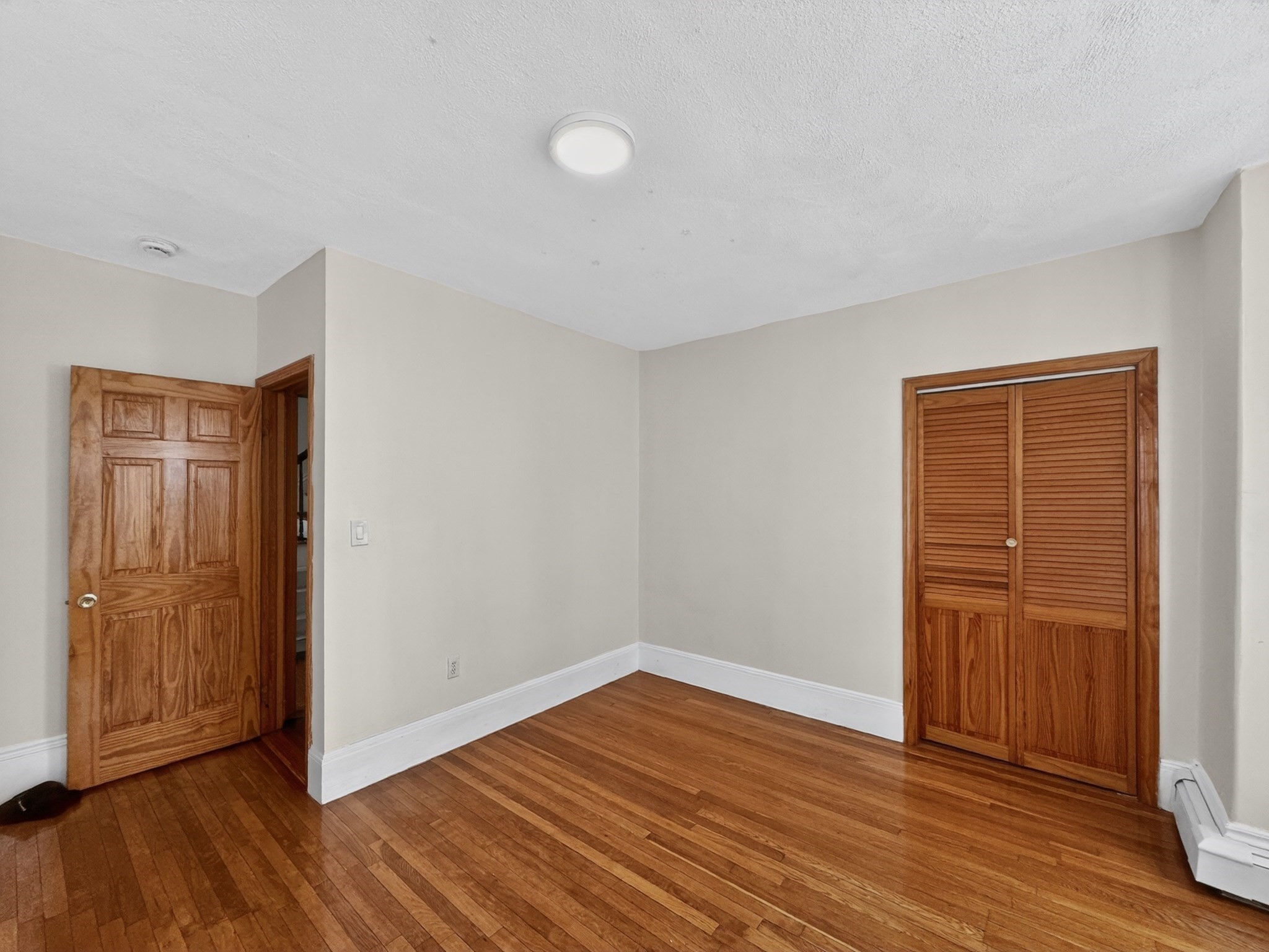 383 Highland Ave Property Photo 4