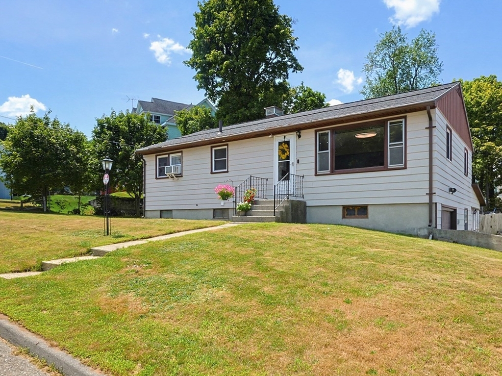 5 Rainville Ave