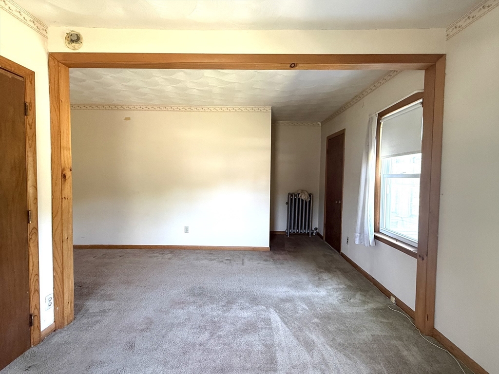 452-454 Meadow Street Property Photo 25