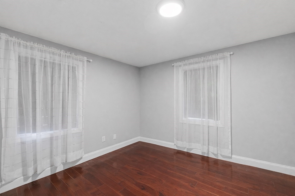 56 Dondi Rd Property Photo 9