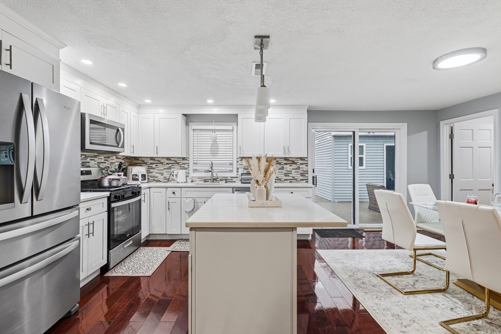 56 Dondi Rd Property Photo 16