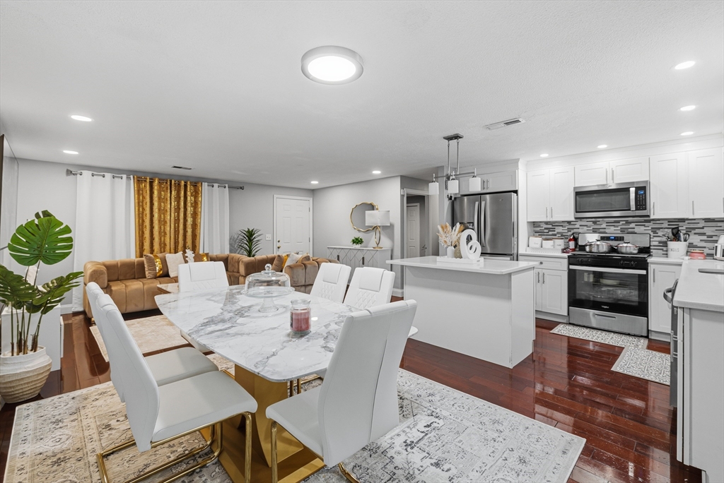 56 Dondi Rd Property Photo 18
