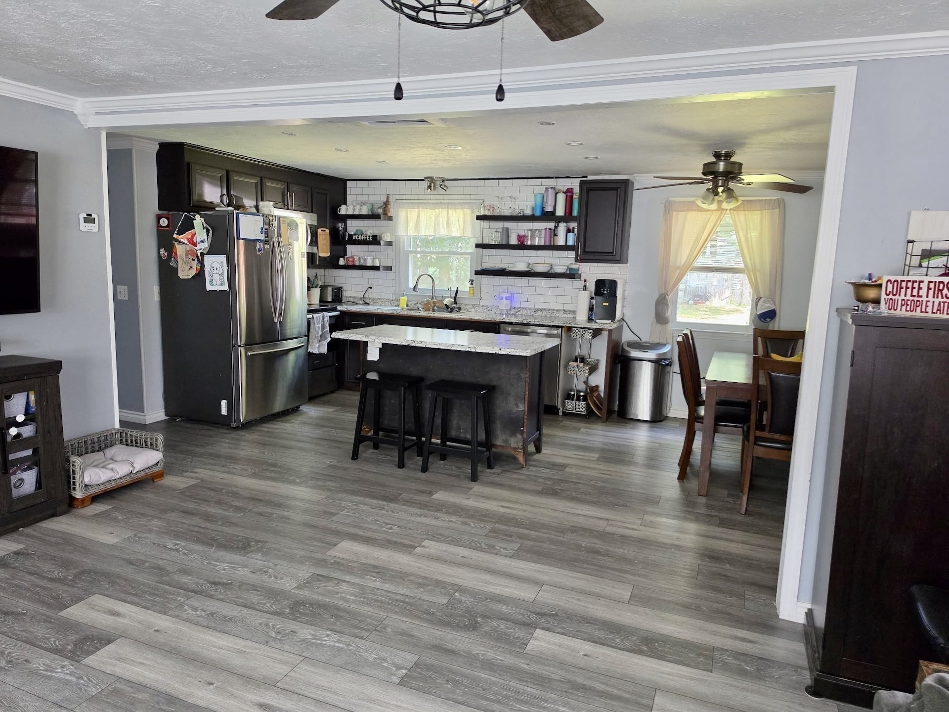 9 Maid Marion St Property Photo 7