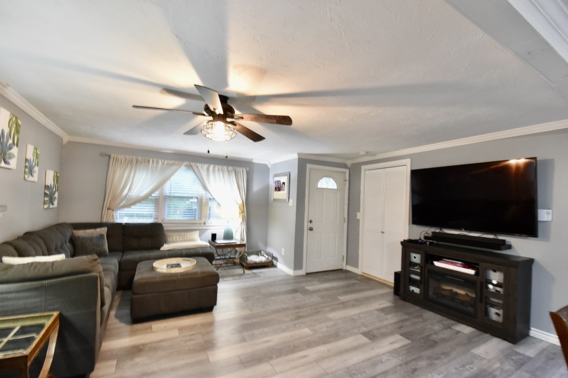 9 Maid Marion St Property Photo 11