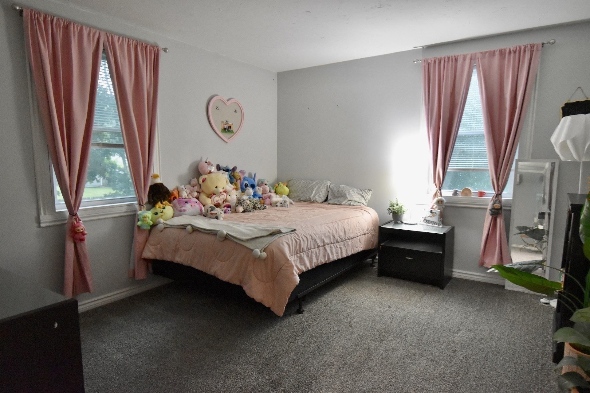 9 Maid Marion St Property Photo 21