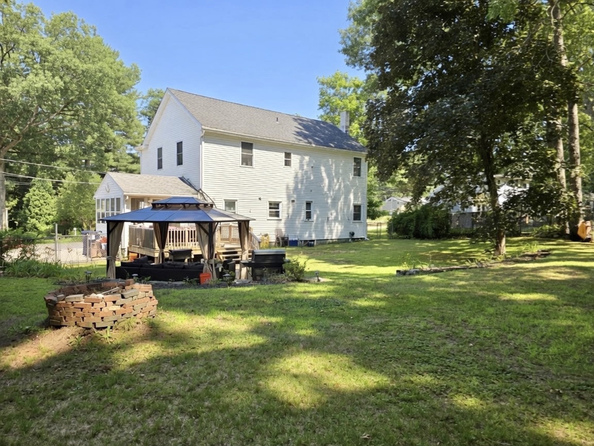 9 Maid Marion St Property Photo 31