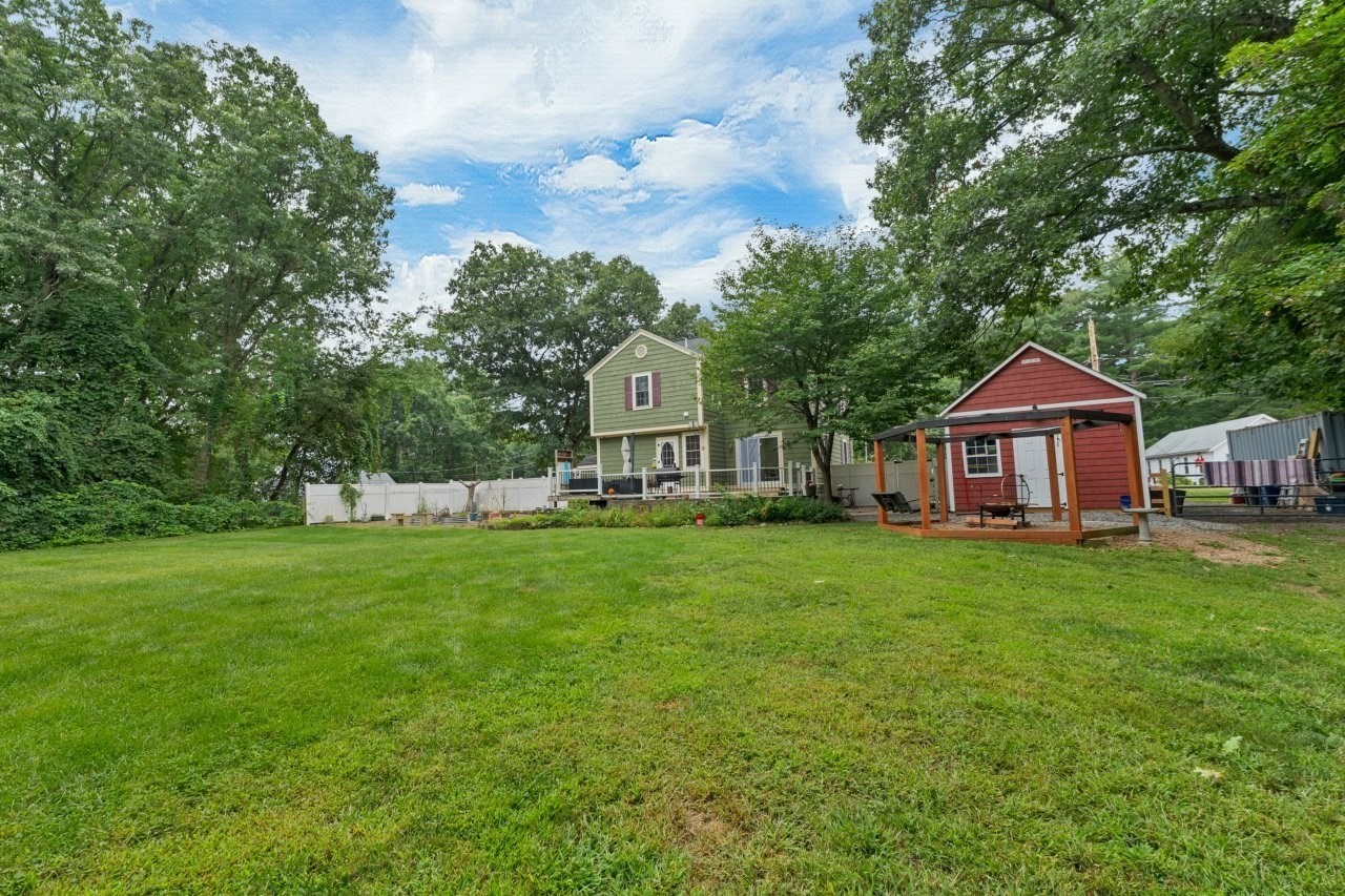 3 Forest St Property Photo 30
