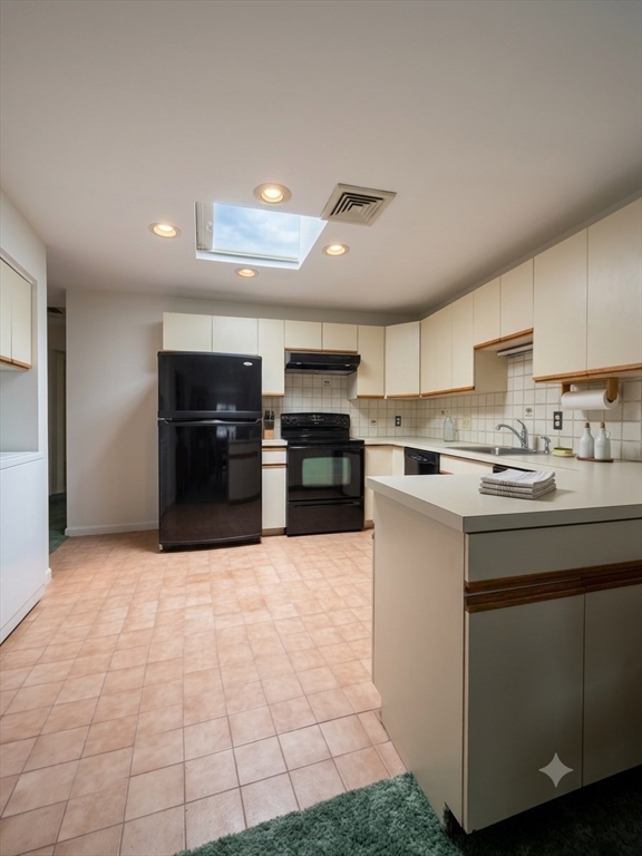 5 Thomas St # P4 Property Photo 4