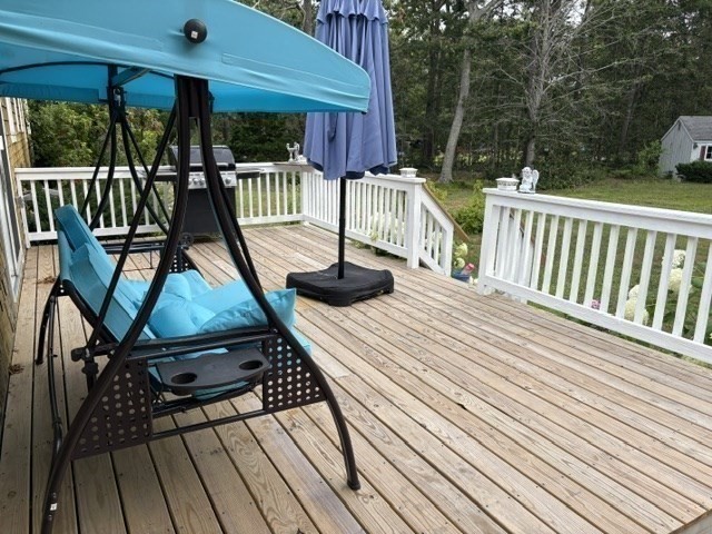567 Main St Property Photo 5