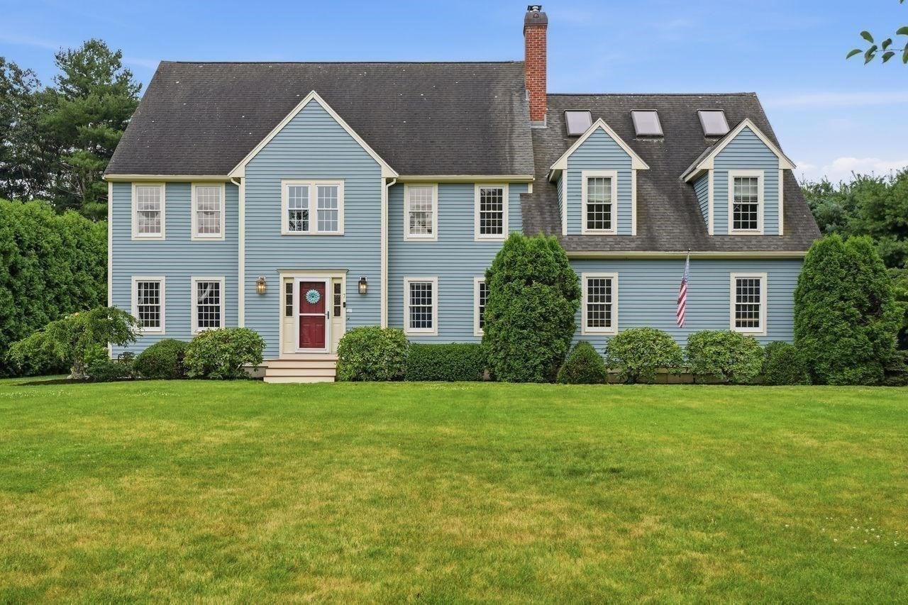 7 Rising Sun Ln