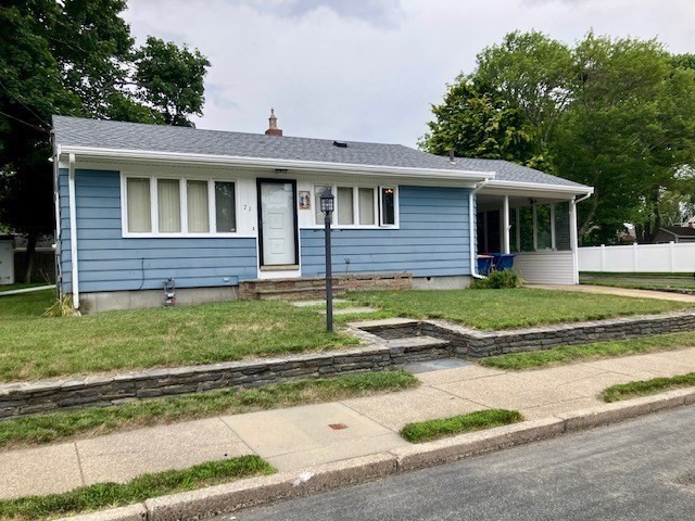 71 Seymour St. Property Photo 2