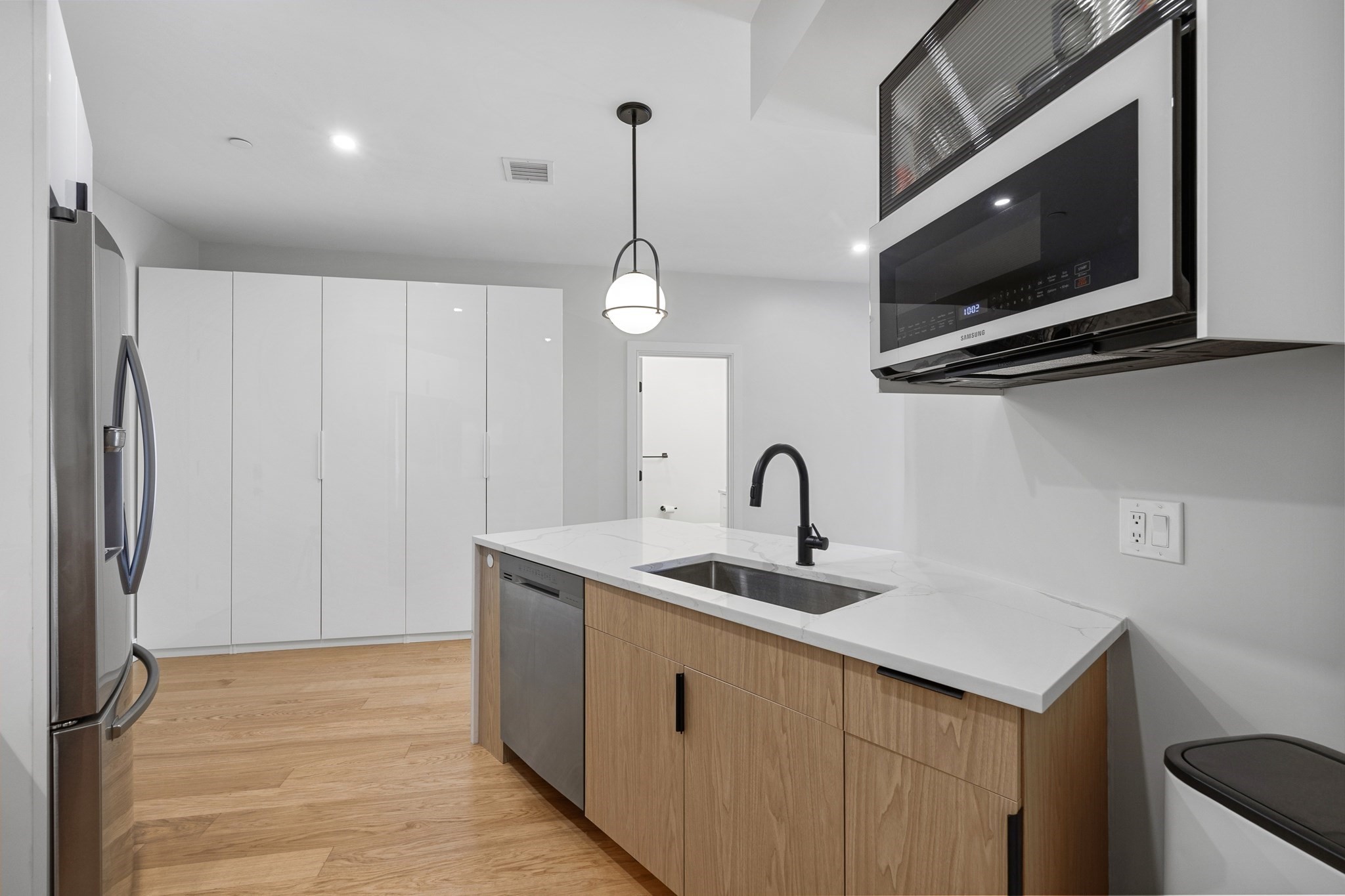 1710 Dorchester Avenue # 202 Property Photo 6