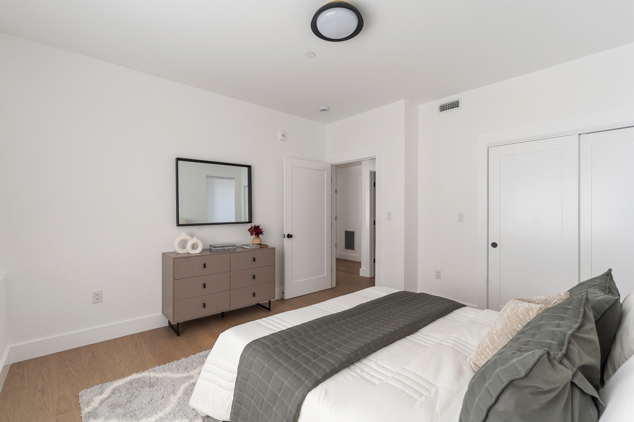 27 Dixwell St # 4a Property Photo 14