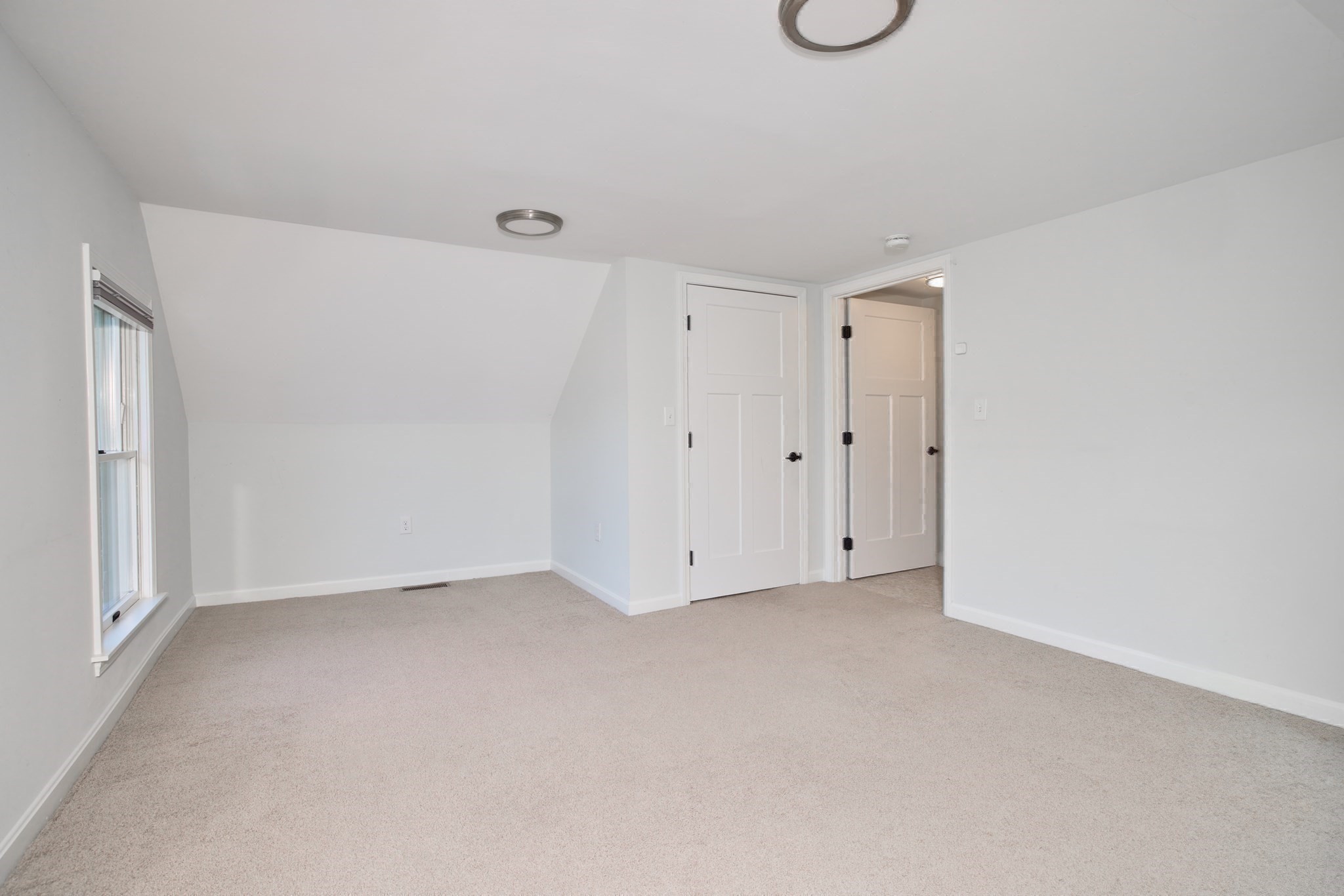 15 Clark St # 15 Property Photo 21