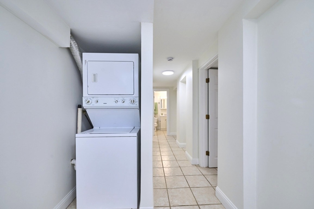 363 Cardinal Medeiros Ave # 363 Property Photo 18